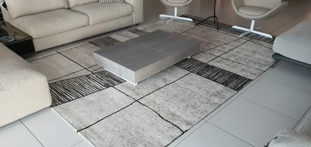 New Tappeto rettangolare in stile moderno Klee chenille a prezzo Outlet Tappeti