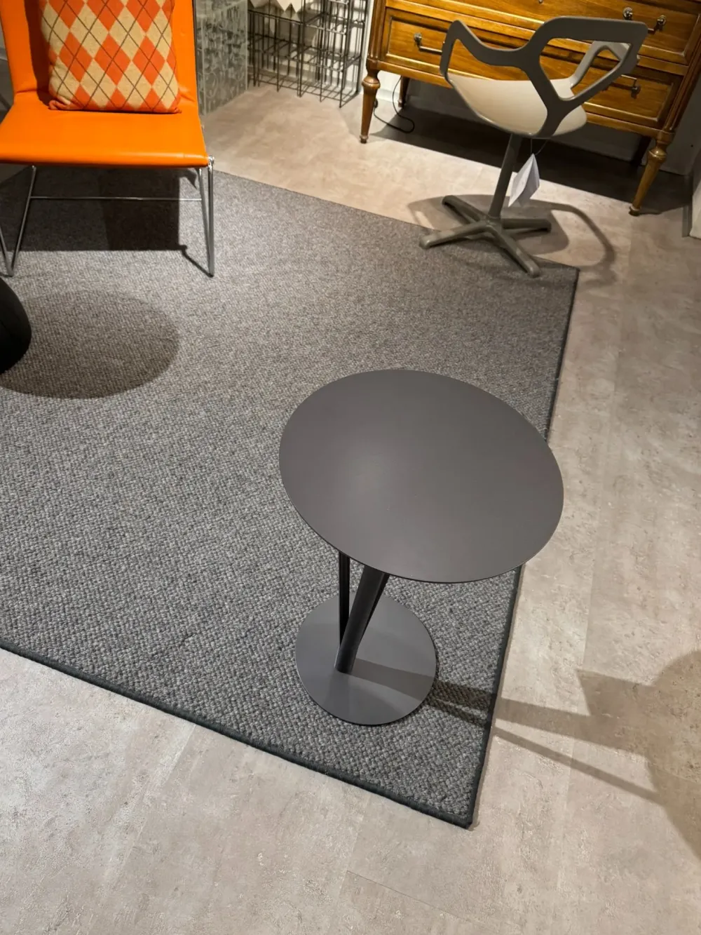 Outlet Tavolino modello Kadou in OFFERTA OUTLET Tavolini