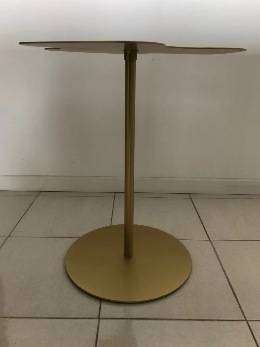 Tavolino modello Flower in OFFERTA OUTLET^Bontempi Online