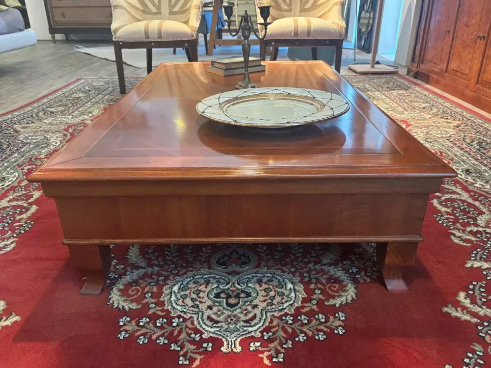 Collezione esclusiva Tavolino classico Tavolino classico di a prezzo scontato- Tavolini