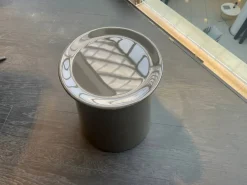 Tavolino Dama  della firma con forte sconto - 35%^Poliform New