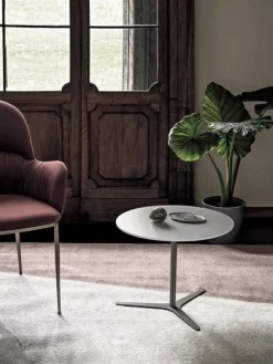 New Tavolino design Elica basso di a prezzo scontato Tavolini