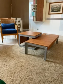 Tavolino design Lineo di a prezzo ribassato^Porada Clearance