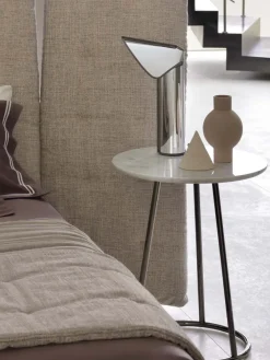 Tavolino design modello Angle di scontato^Flou Clearance