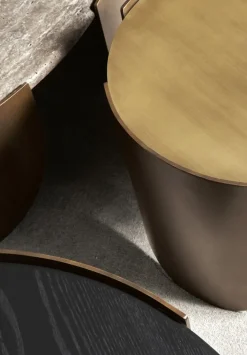 Tavolino design modello Atenae di scontato^Cantori Outlet