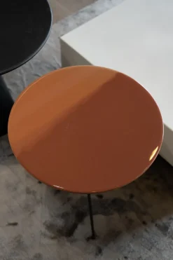 Tavolino design modello Liquid di scontato^Baxter Sale