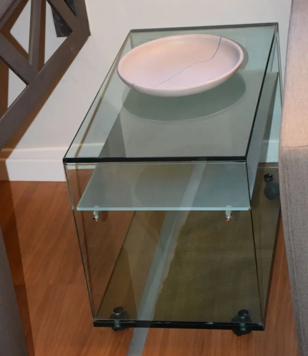 Clearance Tavolino design Moscheni 6316 di a prezzo ribassato Tavolini