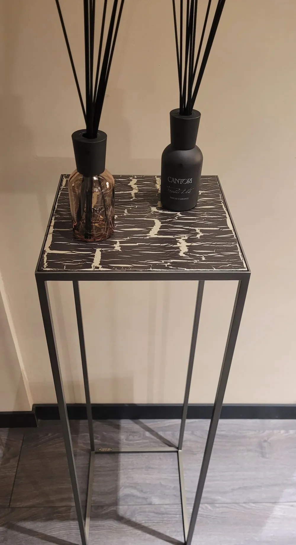 Tavolino design Narciso di a prezzo scontato^Cantori Online