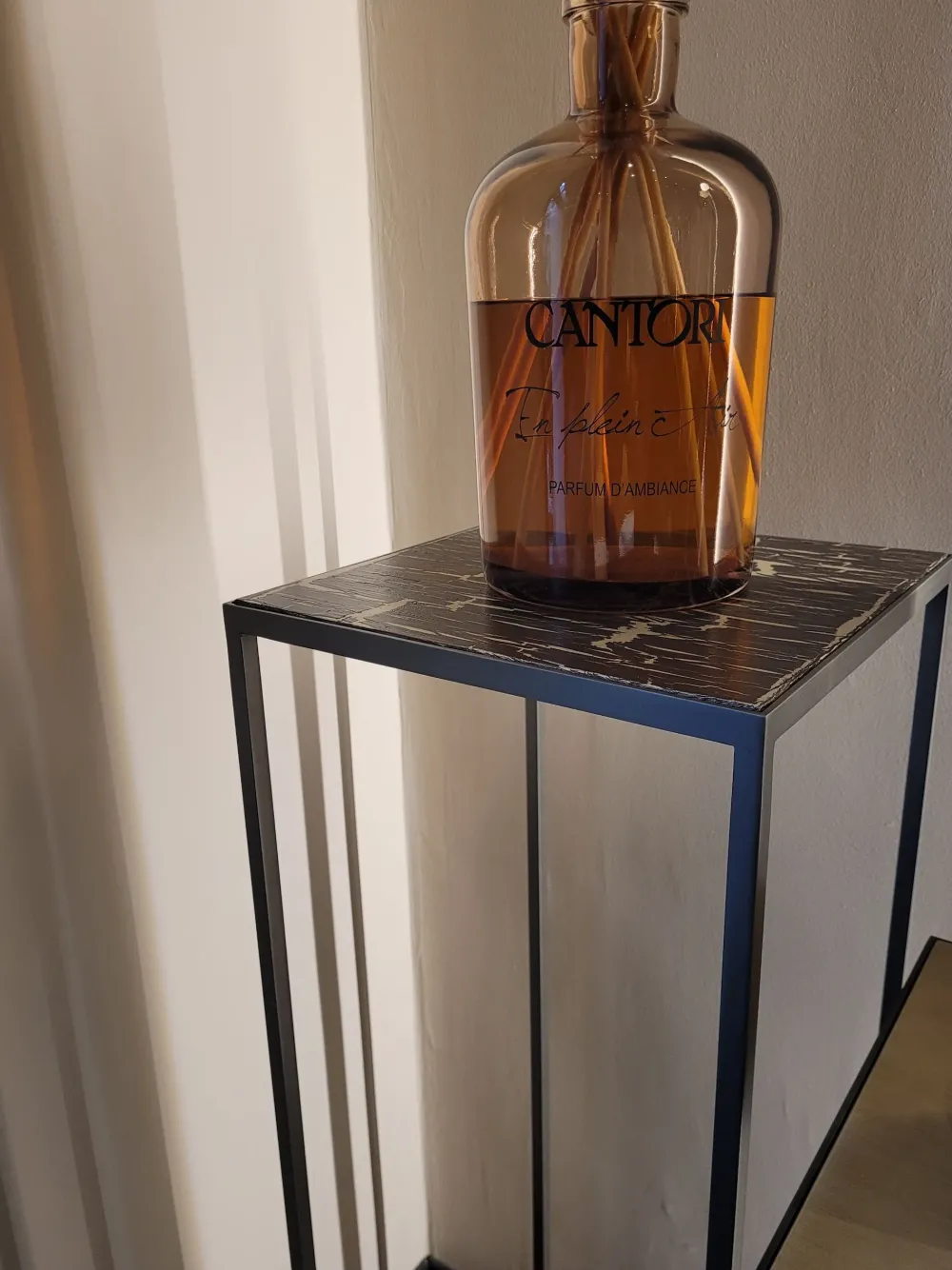 Tavolino design Narciso di a prezzo scontato^Cantori Online