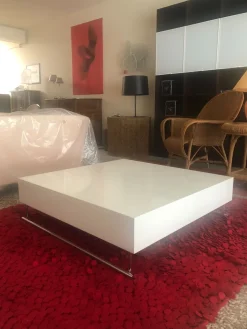 Online Tavolino design Shanghai tip di a prezzo ribassato Tavolini