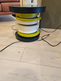 Tavolino design Tavolino modello 33 di a prezzo ribassato^Tomasella Best