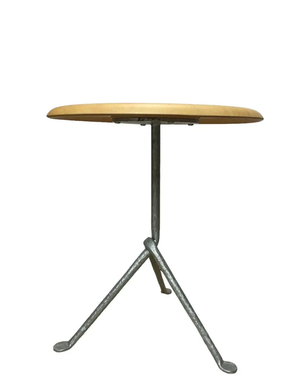 Tavolino design Tavolino officina h.74 di a prezzo scontato^Magis Discount