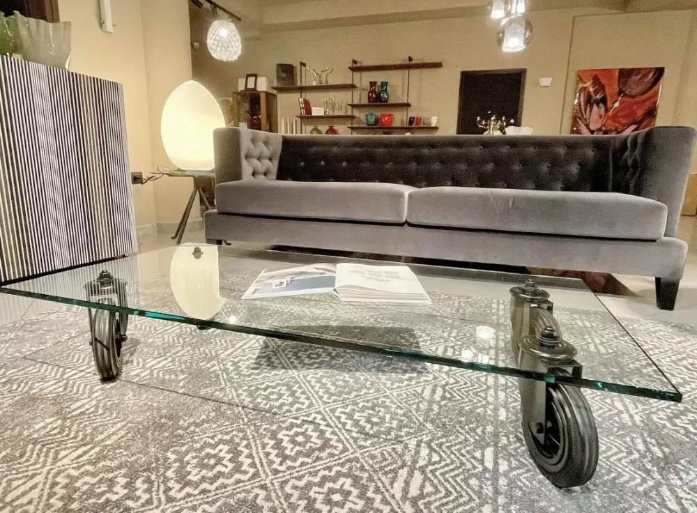 Tavolino design Tavolino con ruote di a prezzo scontato^Fontana Arte