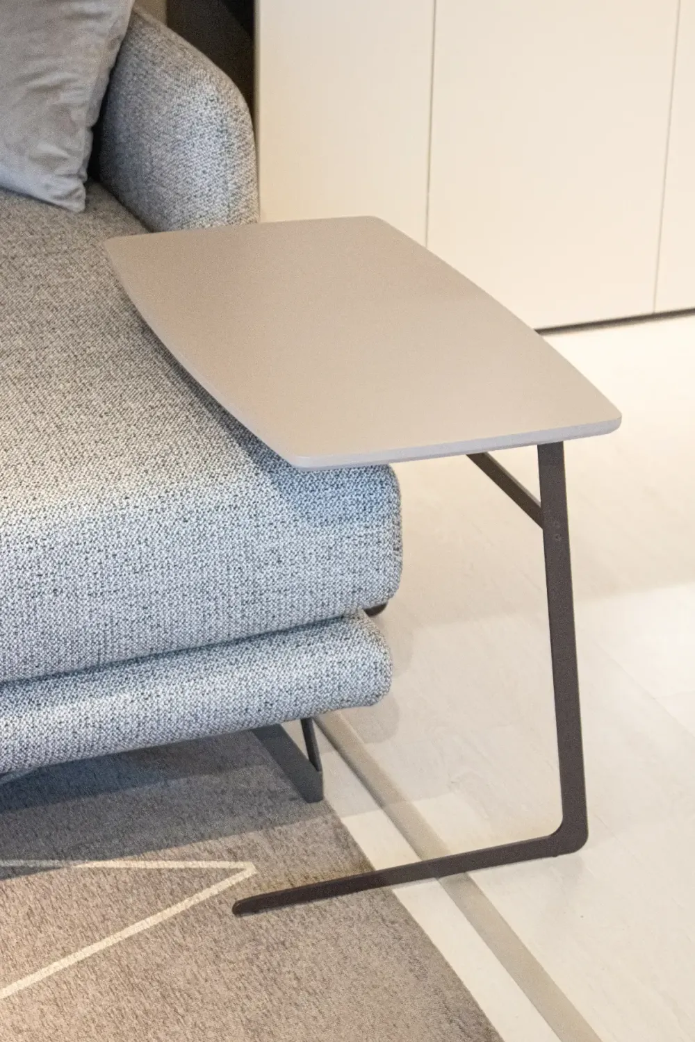 Tavolino modello Roy in OFFERTA OUTLET^Doimo Salotti New