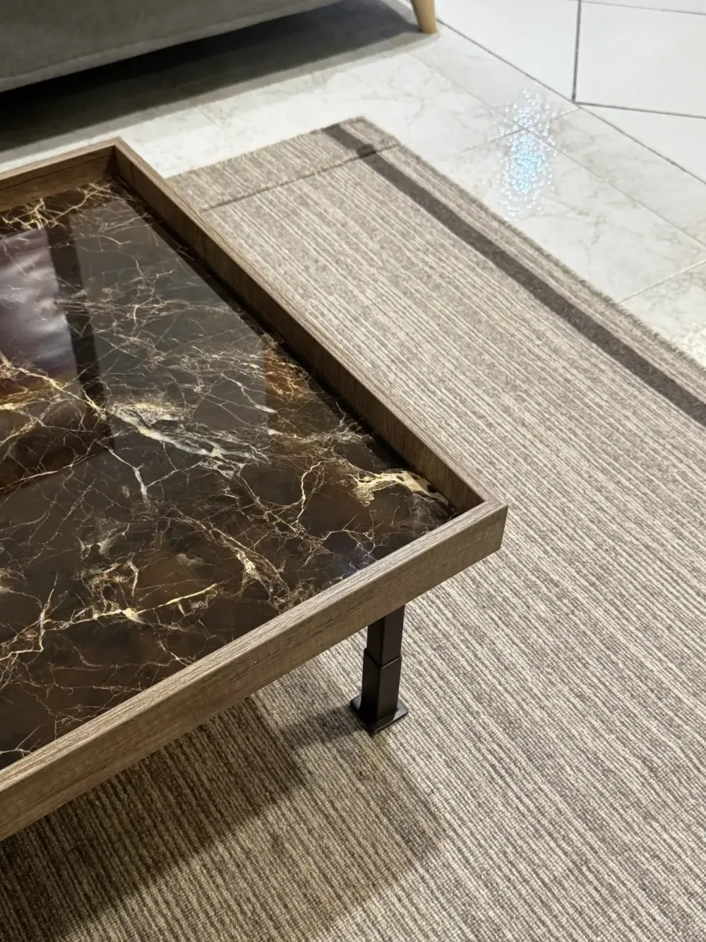 Tavolino Frame a prezzo riservato^Target Point Clearance