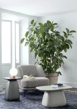 Tavolino in stile design modello Cliff di a prezzi imbattibili  affrettati^NovaMobili Discount