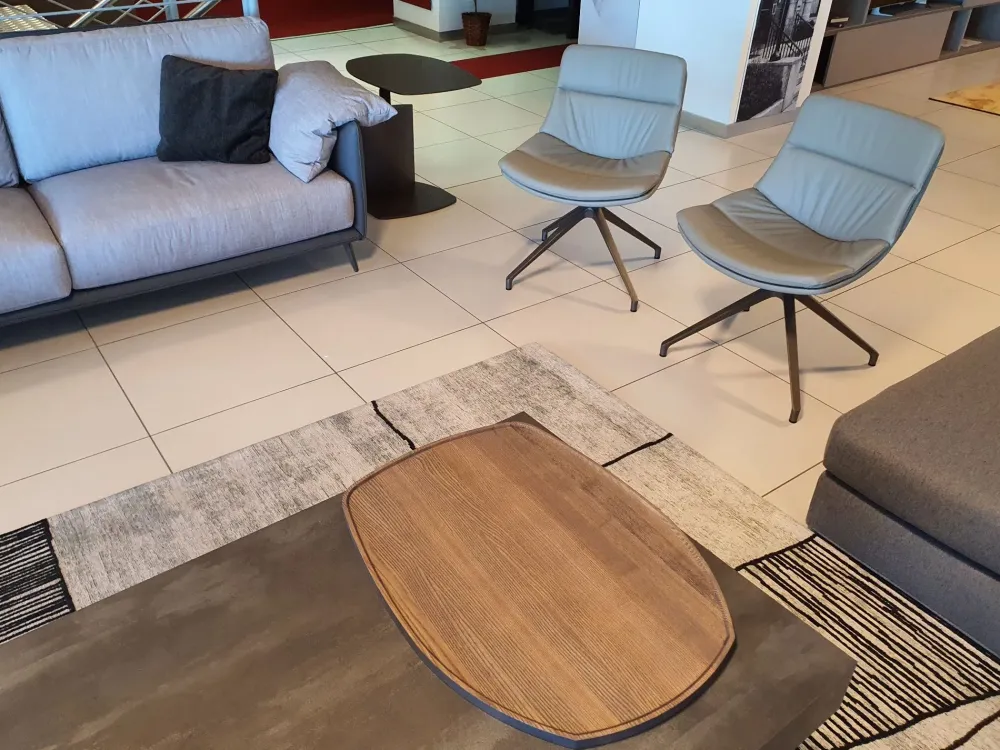 Ozzio Tavolino in stile design modello Zoom di a prezzi imbattibili affrettati- Tavolini