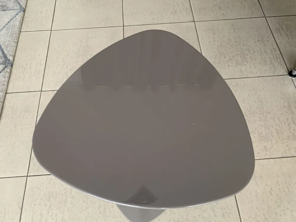 Outlet Tavolino in stile moderno modello Islands di con sconti imperdibili Tavolini