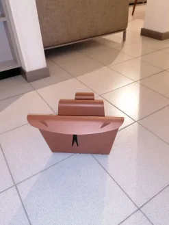 Sale Tavolino in stile moderno modello Snake di a prezzi imbattibili Tavolini