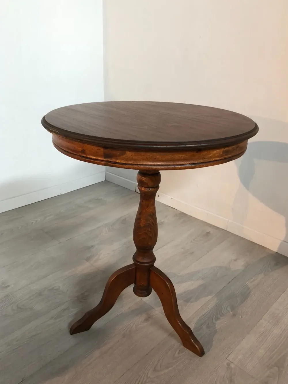 Tavolino Leo in stile Classico di a prezzo ribassato^Tiferno Hot