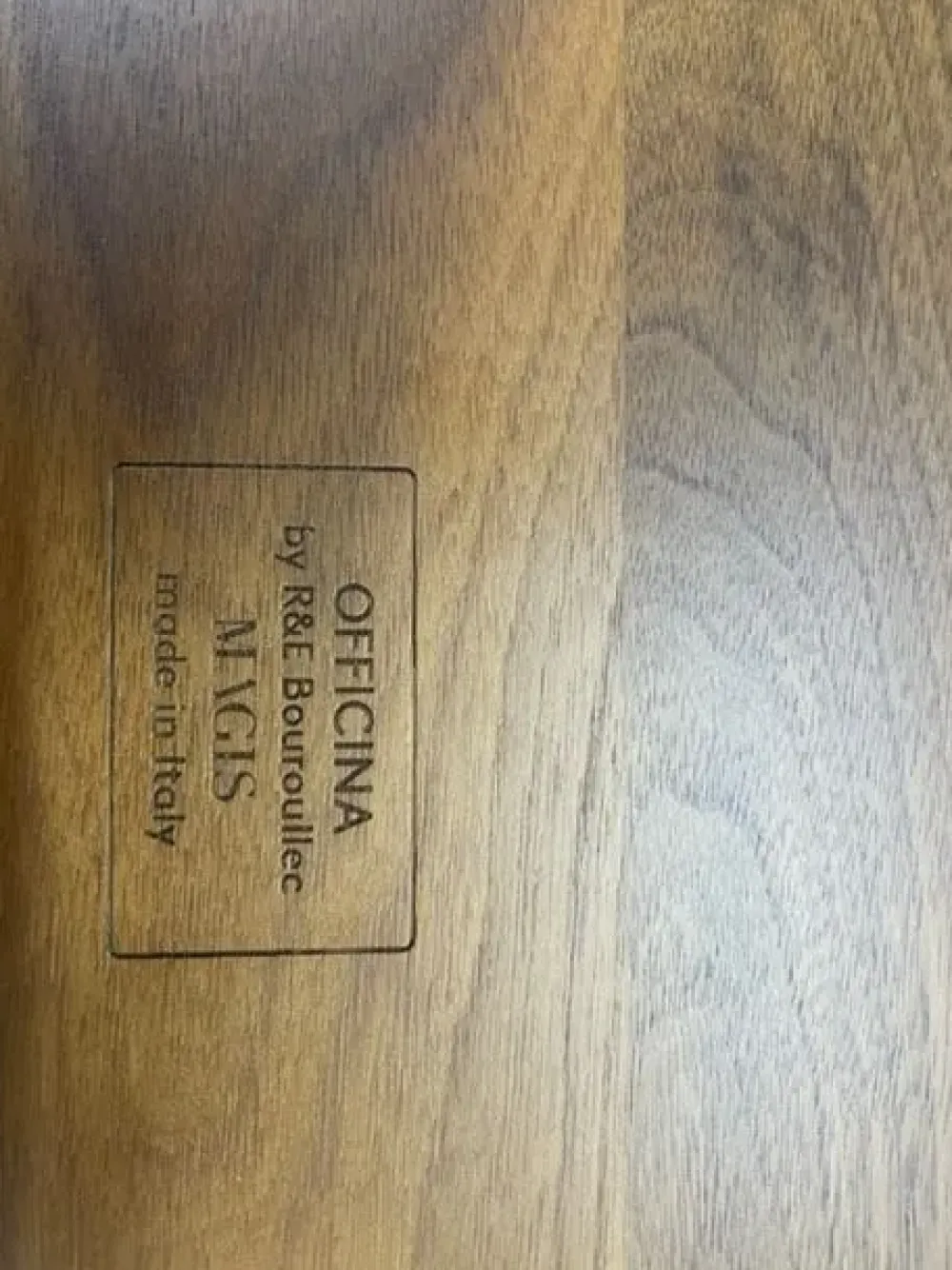 Magis Tavolino modello Tavolino piano noce americano officina in OFFERTA OUTLET- Tavolini