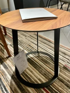 Tavolino modello Albino di a prezzo ribassato^Horm New