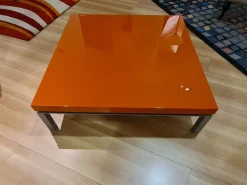 Jesse Tavolino modello Den di a prezzo ribassato- Tavolini