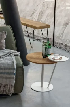 New Tavolino modello Eclisse di a prezzo scontato Tavolini