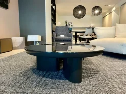 Sale Tavolino modello Ernest di a prezzo ribassato Tavolini