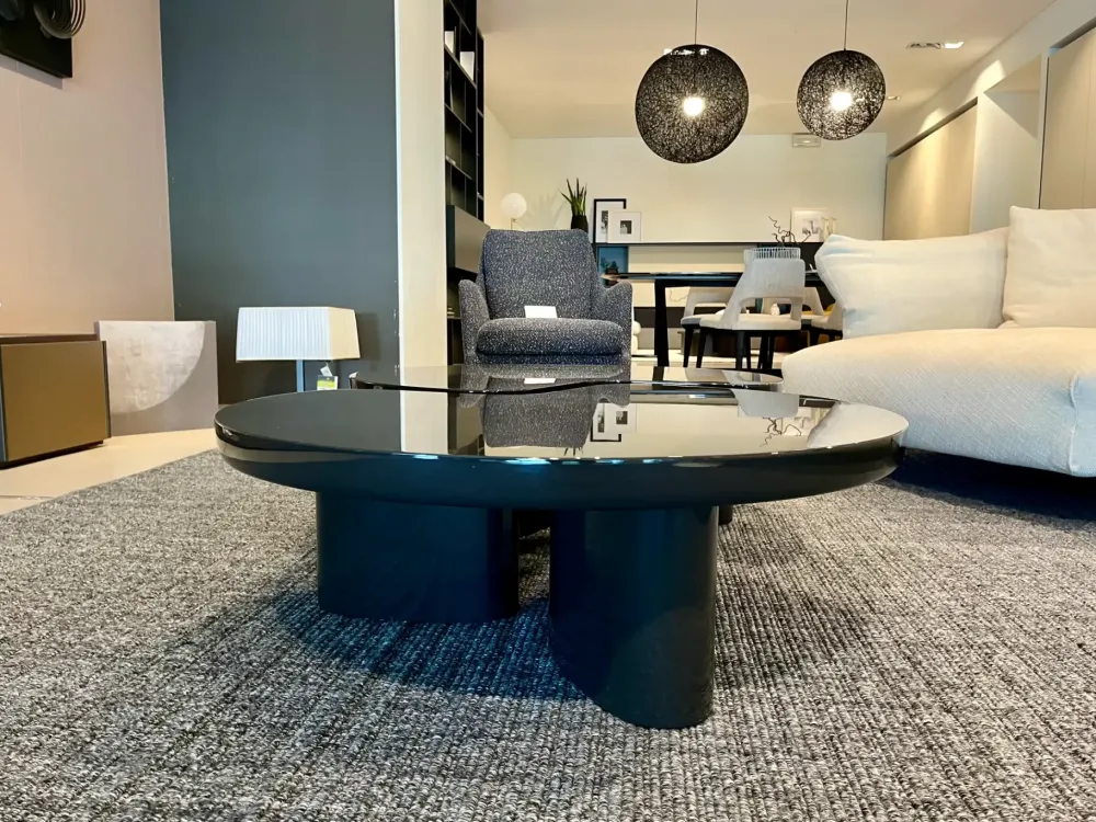 Sale Tavolino modello Ernest di a prezzo ribassato Tavolini