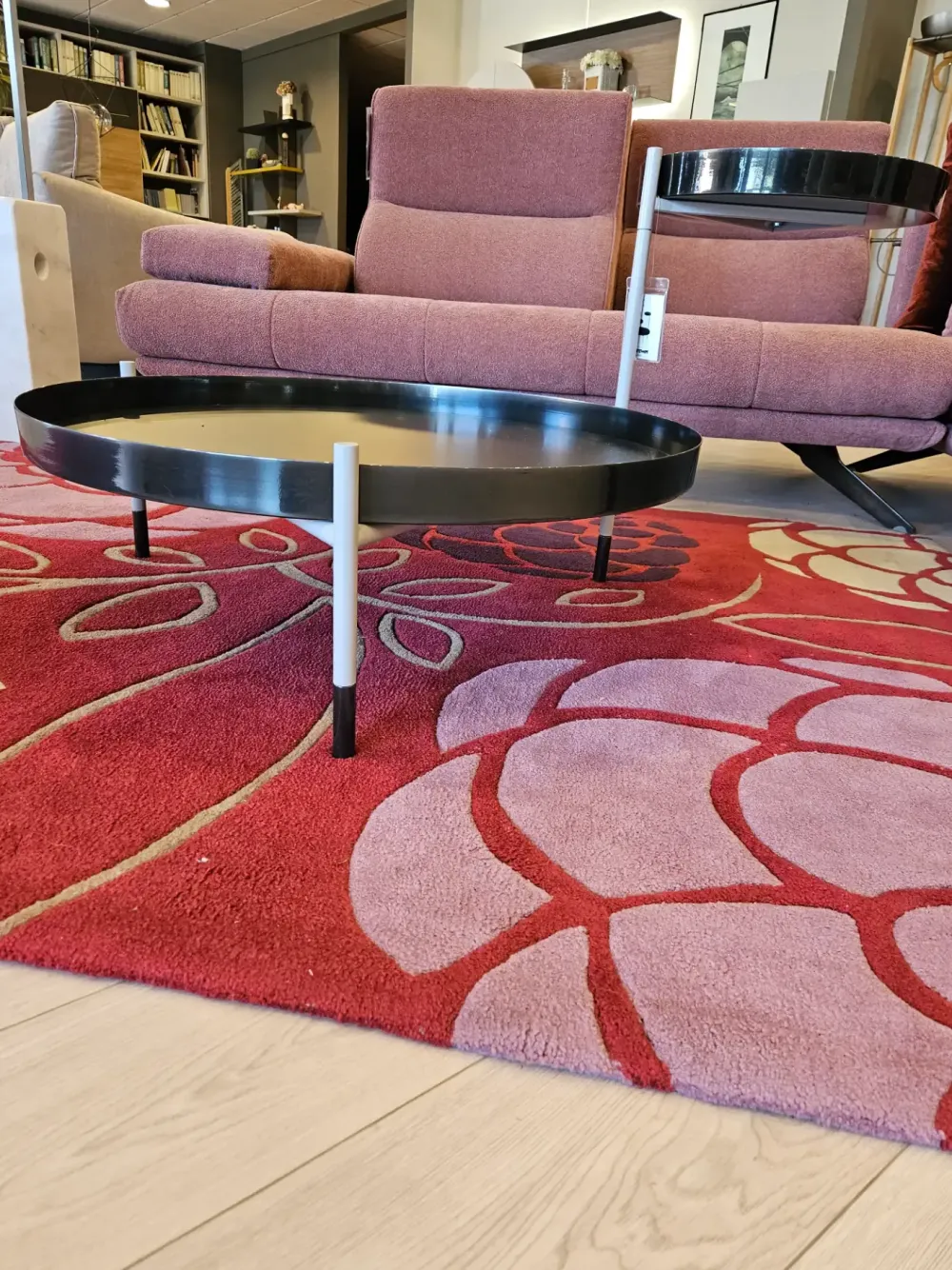 Tavolino modello Tavolino modello planet di a prezzo ribassato^Bontempi New