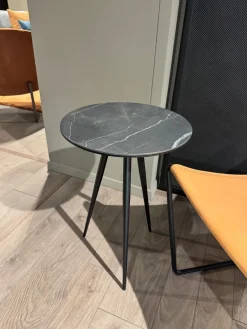 MIDJ Tavolino modello Trip di a prezzo scontato- Tavolini