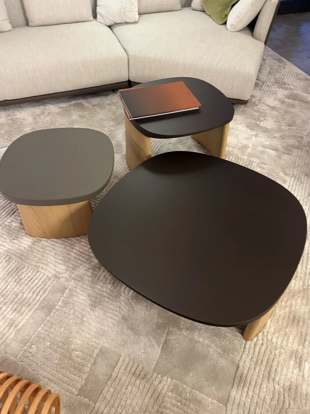 Clearance Tavolino moderno Cleo di a prezzo ribassato Tavolini