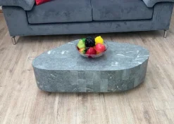 Stones Tavolino moderno Trapezio di a prezzo scontato- Tavolini