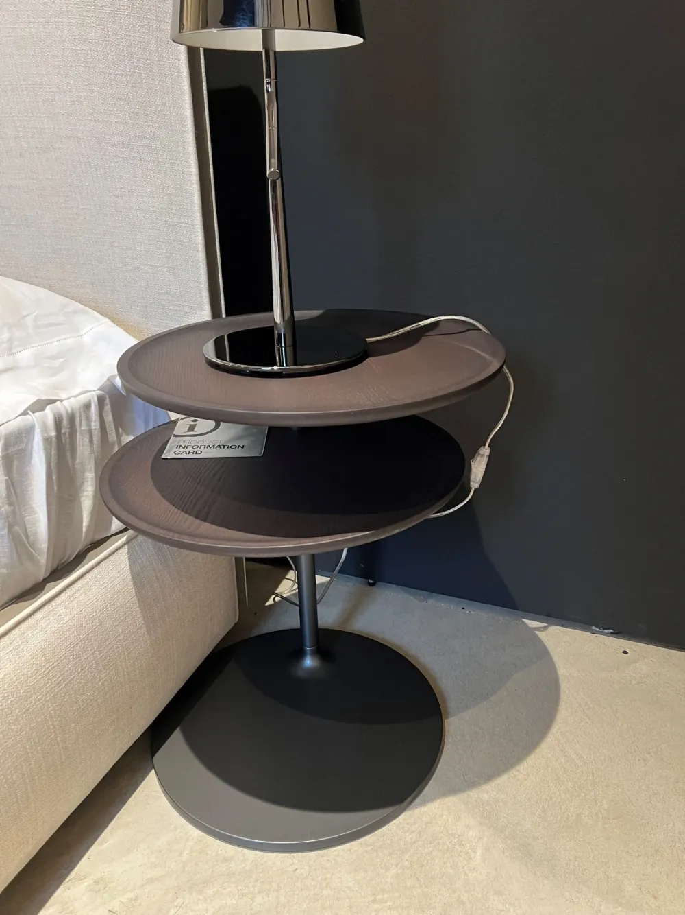 Molteni & C Tavolino modello Vicino table in OFFERTA OUTLET- Tavolini