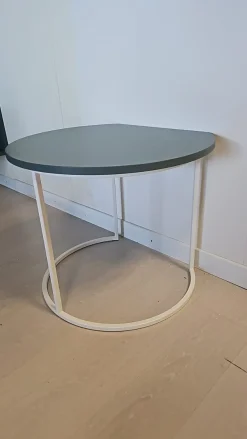 Tavolino Moon dell'azienda a prezzi convenienti - 75%^Adok