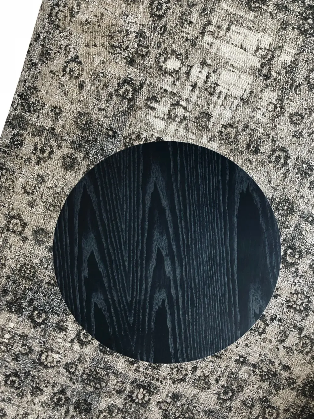 Moroso Tavolino modello Overdyed side table in OFFERTA OUTLET- Tavolini