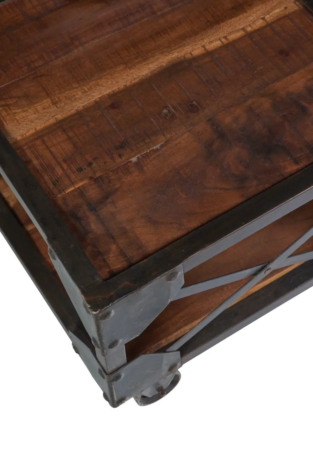 Online Tavolino modello Tavolino basso industrial bristol con ruote in OFFERTA OUTLET Tavolini