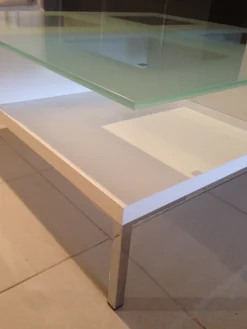 Outlet Tavolino Quadro a prezzo ribassato Tavolini