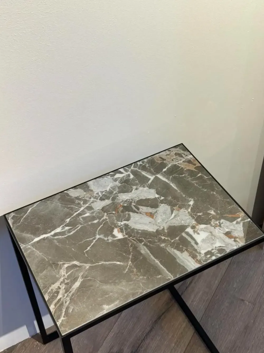 Outlet Tavolino modello Quadro in OFFERTA OUTLET Tavolini