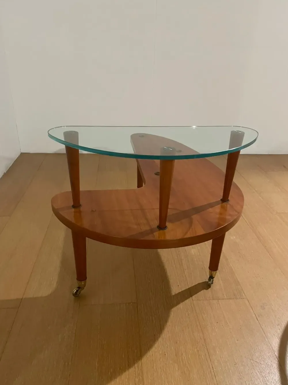 Artigianale Tavolino Surprise del brand con forte sconto - 31%- Tavolini