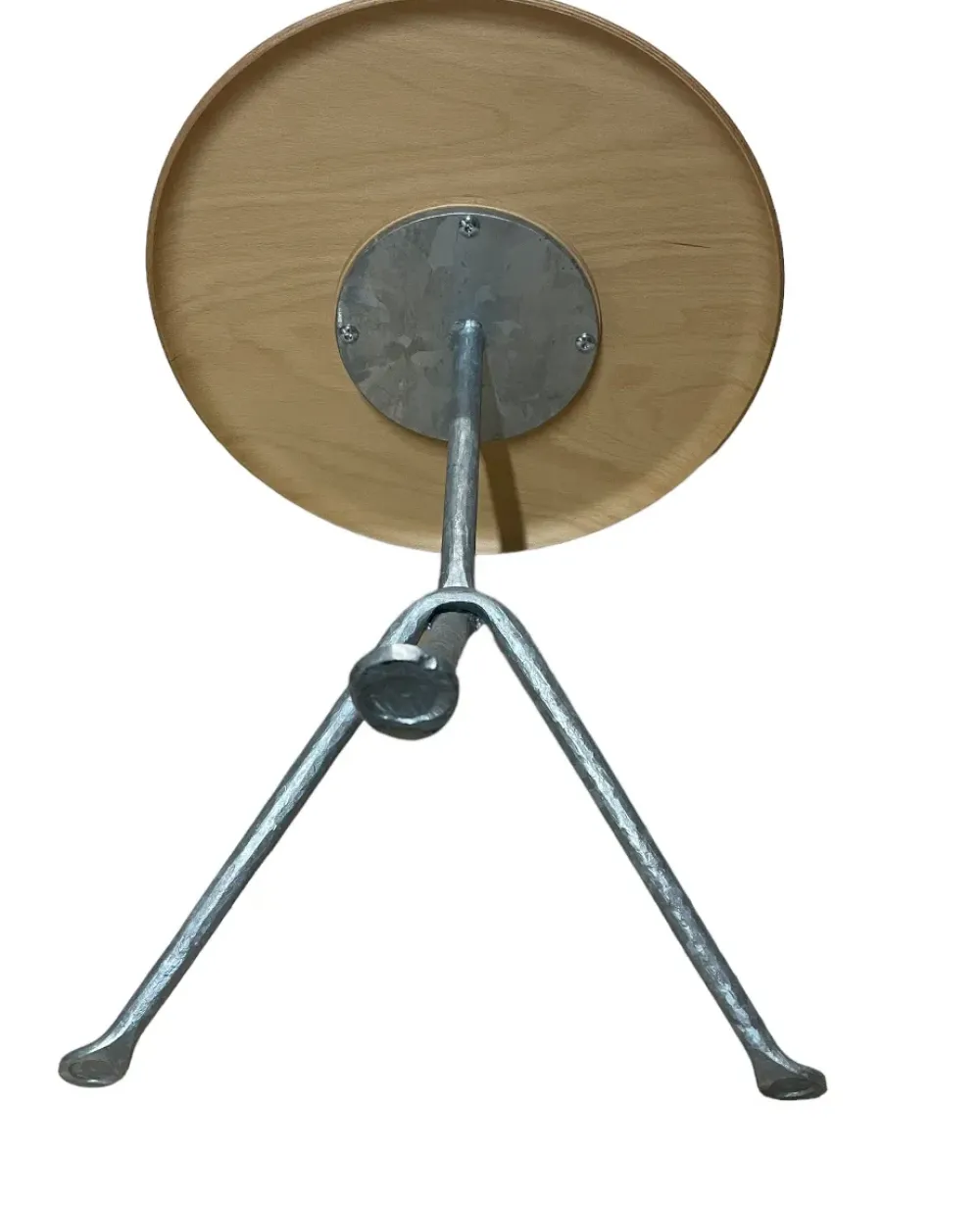 Magis Tavolino Tavolino in multistrato h74 diam47 della firma in offerta - 63%- Tavolini