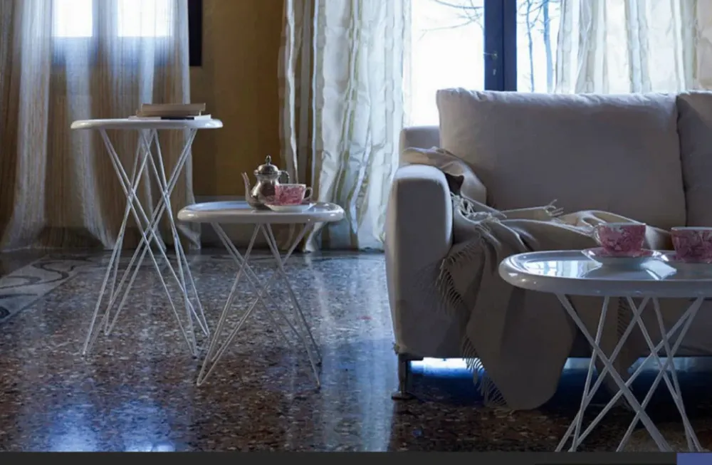 Magis Tavolino Tavolino pizza table h.70 della firma in offerta - 65%- Tavolini