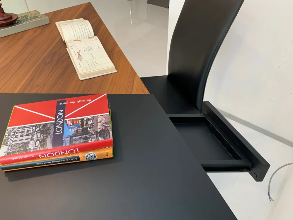 Cattelan Italia TAVOLO Cattelan Clarion SCONTATO a PREZZI OUTLET- Tavoli