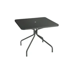 Tavolo da esterni quadrato Solid in Offerta Outlet^Emu Online