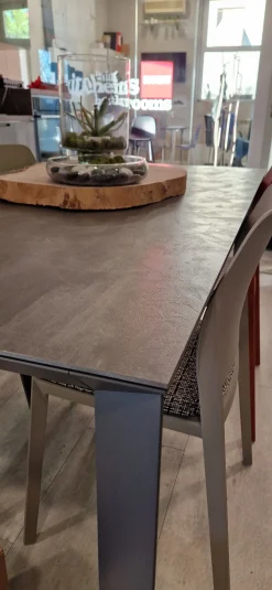 Tavolo Diamante in laminato Allungabile scontato 35%^Point House Sale