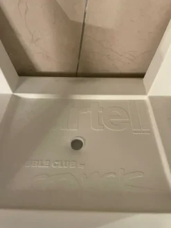 Kartell Tavolo fisso Bubble a soli 100 Euro- Tavoli