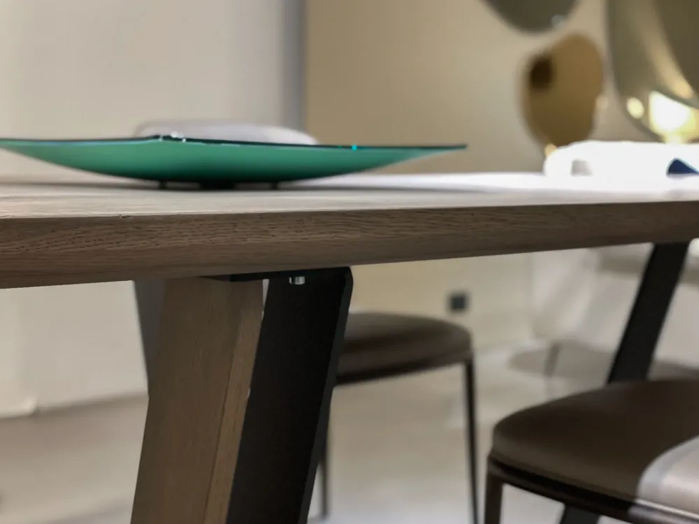 Sale Tavolo fisso Cosmopolitan di a prezzo riservato Tavoli