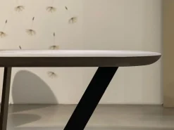 Sale Tavolo fisso Cosmopolitan di a prezzo riservato Tavoli