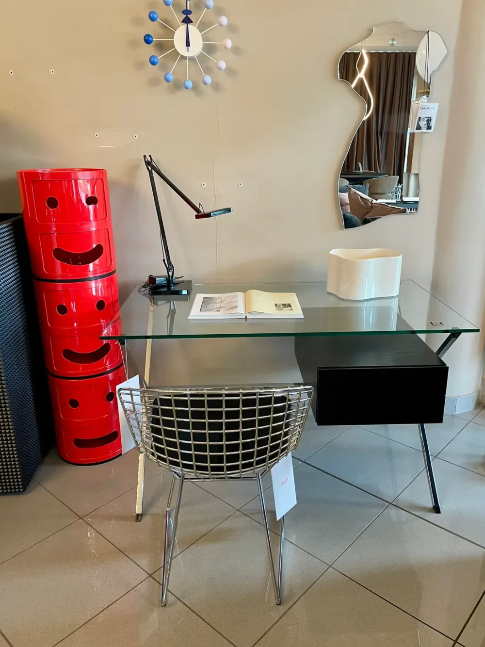 Tavolo fisso albini mini desk a soli 2500 Euro^Knoll Hot